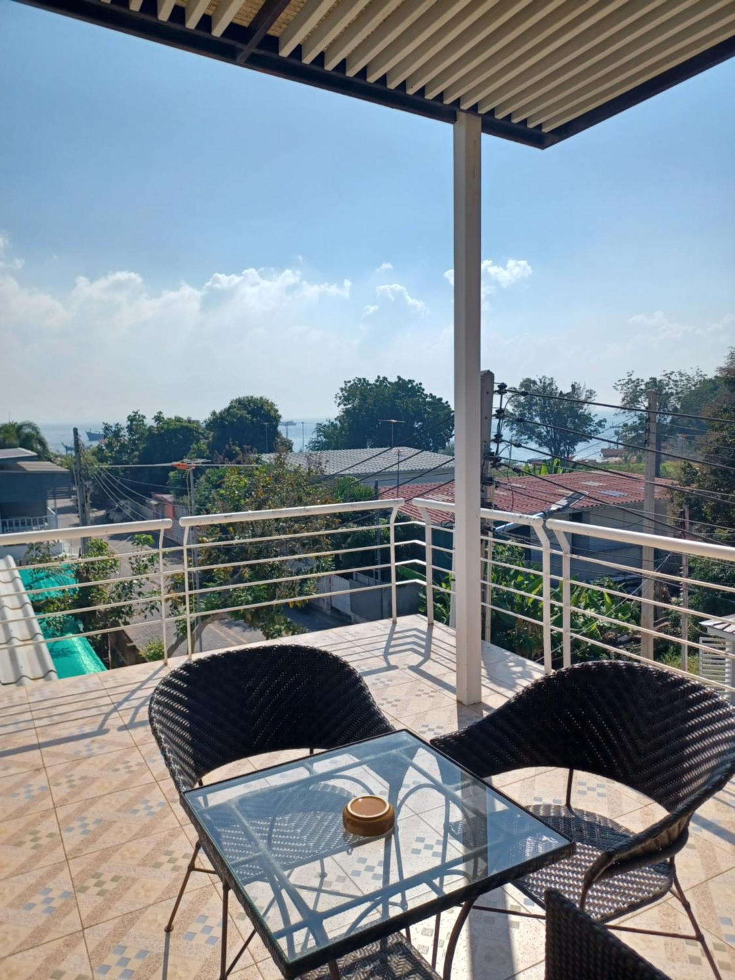 Koh Larn Riviera Hotel Exterior foto